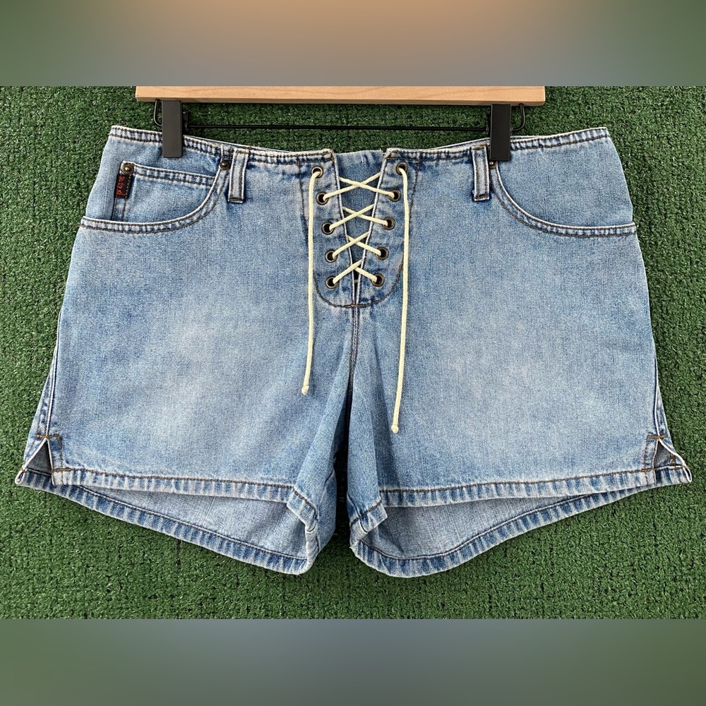 VTG Y2K Mudd Yo Lace Front Denim Jean Shorts Womens 31” Waist